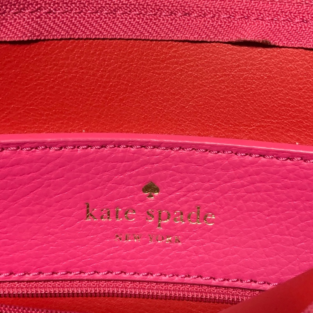 Authentic Kate Spade Purse - Picture 7 of 8